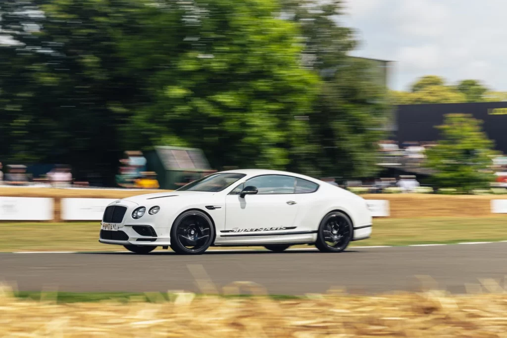 Bentley Supersports: un siglo después, la leyenda renace con tracción trasera 4 Motor16 BENTLEY CONTINENTAL SUPERSPORTS 2017 Motor16