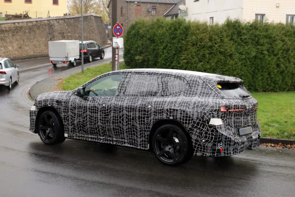 El BMW iX3 M ya está el fase de pruebas 18 Motor16 BMW IX3 M 16 Motor16