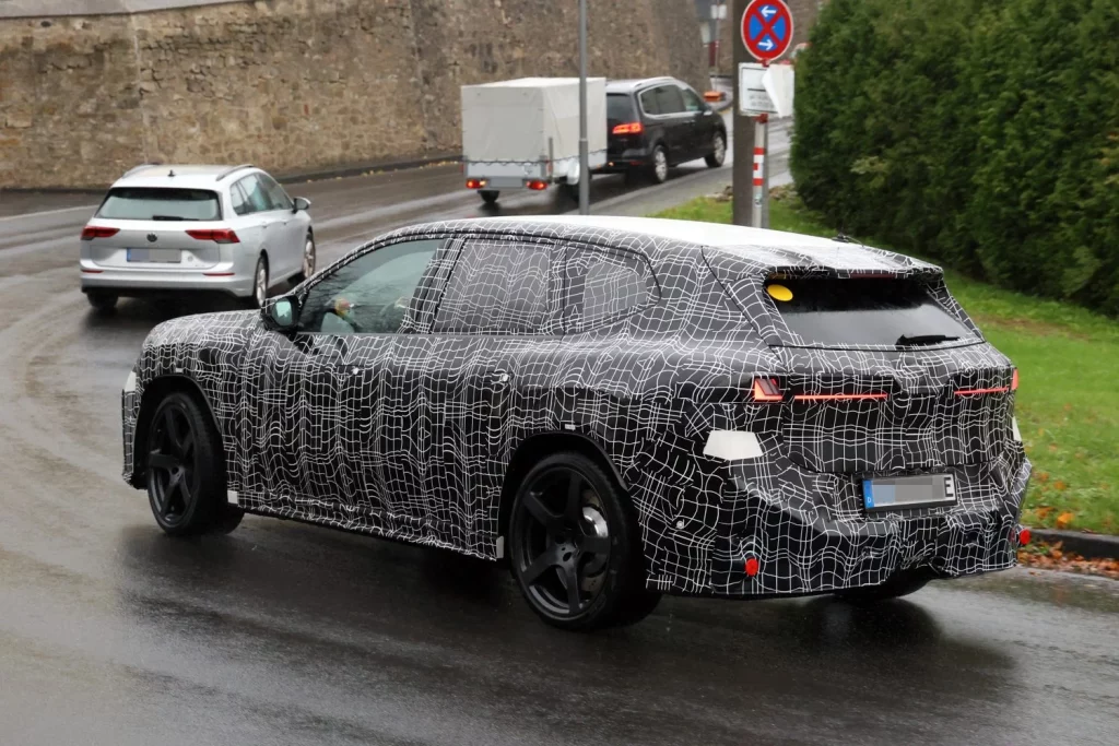 El BMW iX3 M ya está el fase de pruebas 19 Motor16 BMW IX3 M 17 Motor16