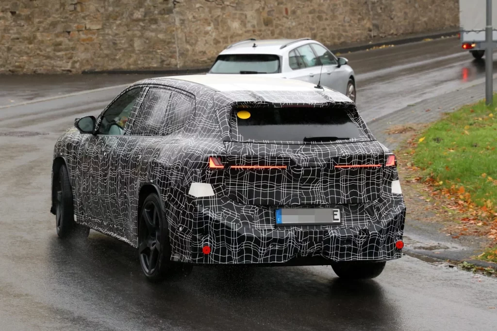 El BMW iX3 M ya está el fase de pruebas 21 Motor16 BMW IX3 M 19 Motor16