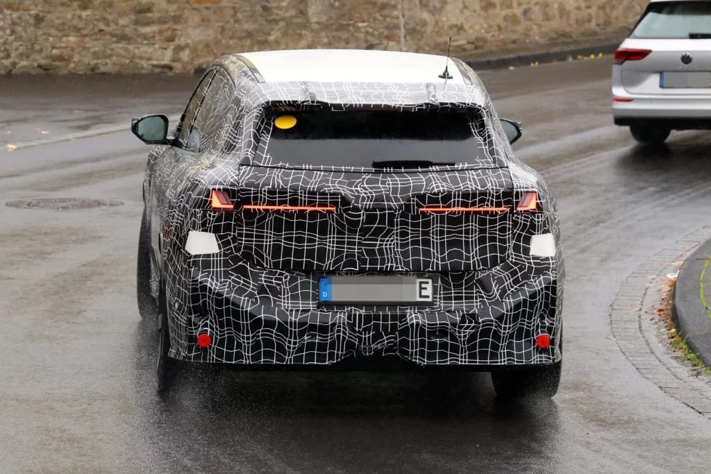 El BMW iX3 M ya está el fase de pruebas 24 Motor16 BMW IX3 M 22 Motor16