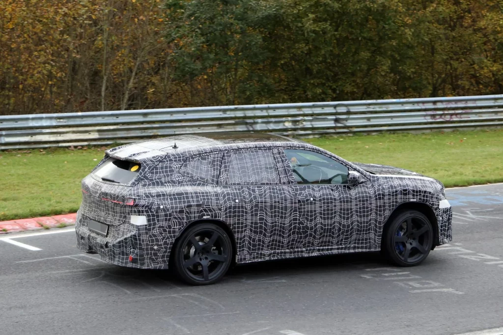 BMW iX3 M: el futuro eléctrico deportivo de M Performance ya rueda en Nürburgring 9 Motor16 BMW IX3 M Nurburgring 9 Motor16