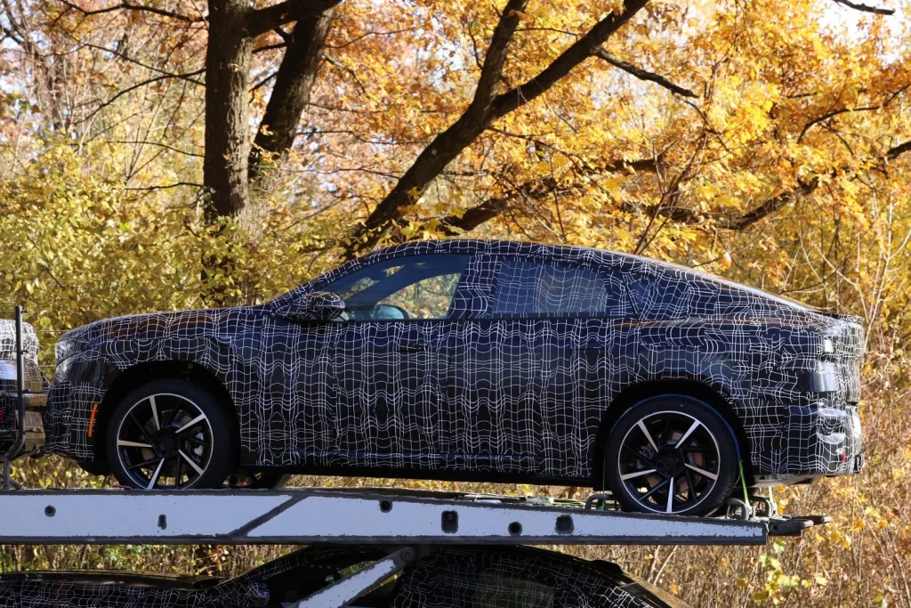 ¡Sorpresa! Contra todo pronóstico, habrá un BMW iX4 14 Motor16 BMW IX4 12 Motor16