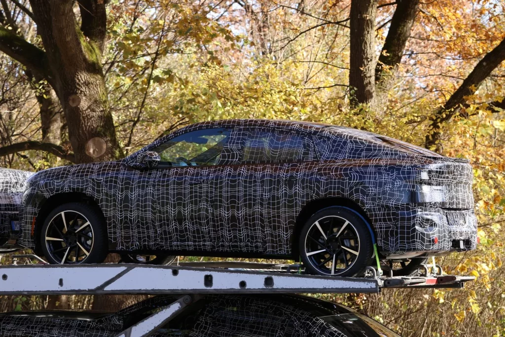 ¡Sorpresa! Contra todo pronóstico, habrá un BMW iX4 16 Motor16 BMW IX4 14 Motor16