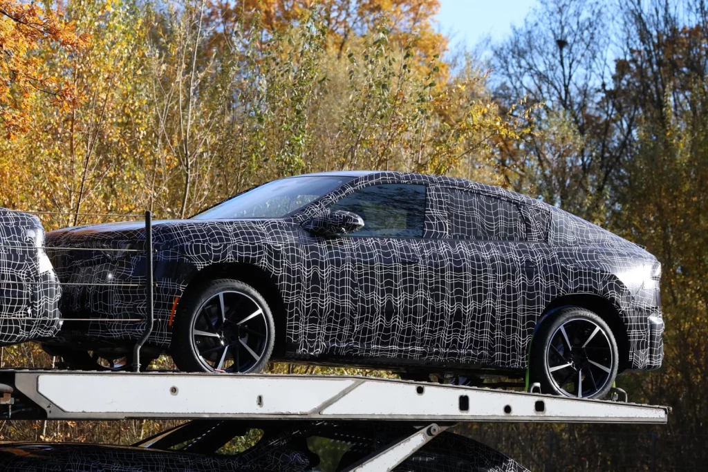 ¡Sorpresa! Contra todo pronóstico, habrá un BMW iX4 10 Motor16 BMW IX4 8 Motor16