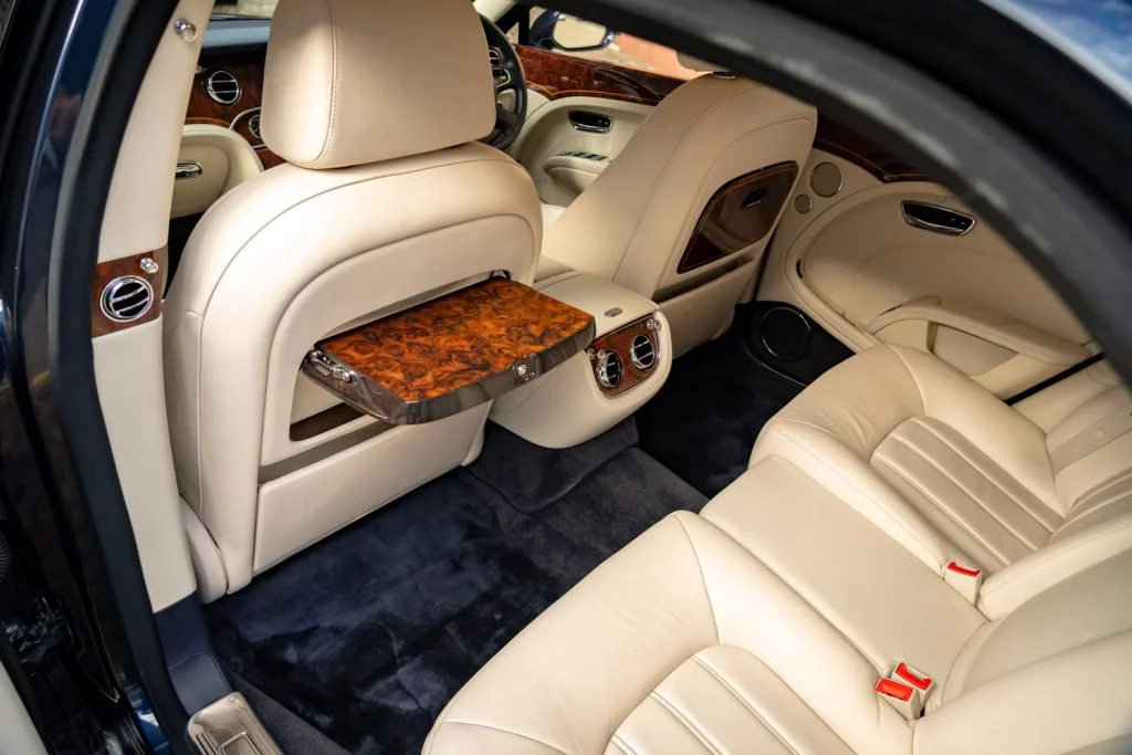 Bentley Mulsanne Dark Sapphire subasta 11 Motor16