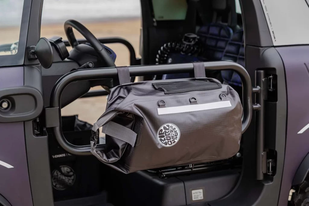 El Citroën Ami Buggy se viste de surfero con Rip Curl: cuando el coche eléctrico más molón se va a la playa 2 Motor16 CITROEN AMI VISION BUGGY RIP CURL18 Motor16