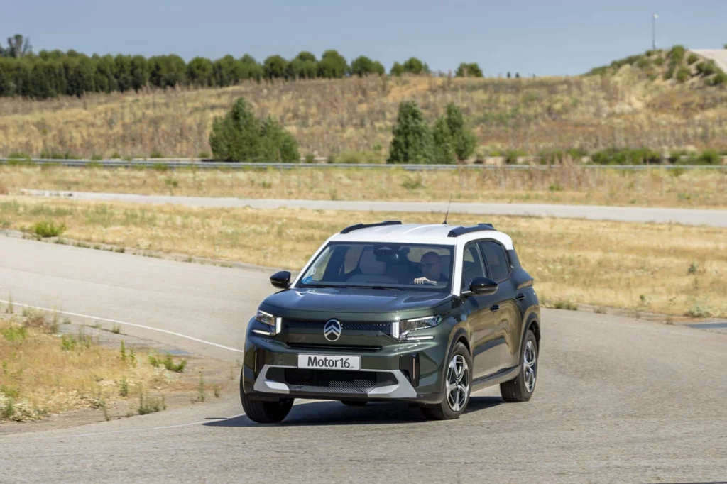 CitroEn C3 Aircross Electrico 25 Motor16