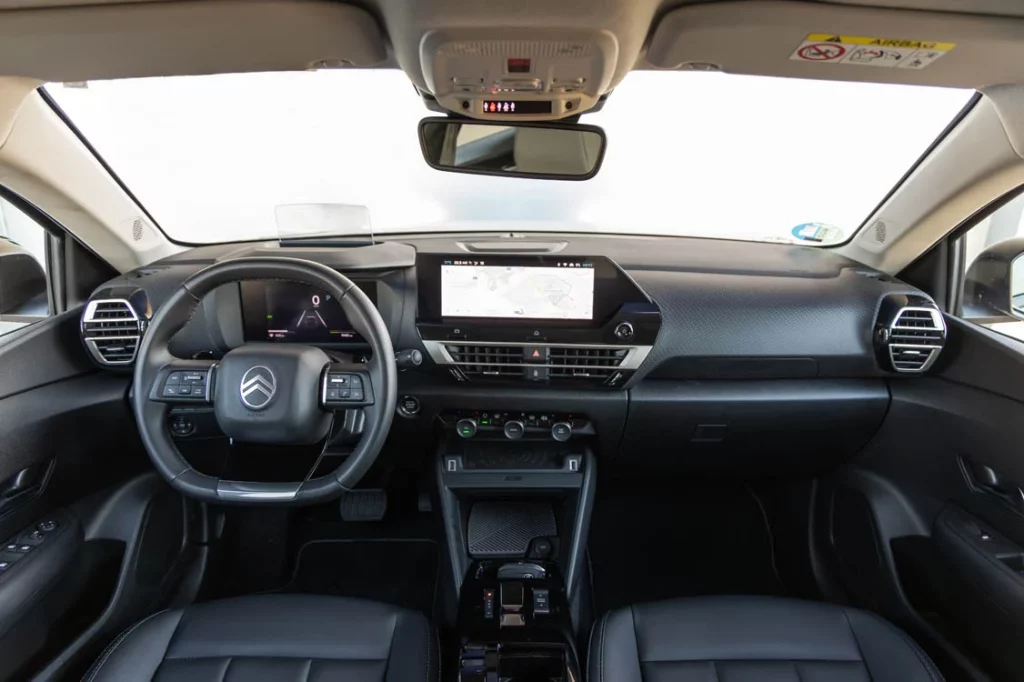 Citroen C4 Hybrid 145 CV e DSC6 23 Motor16