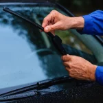 Ángela (33), profesora de autoescuela: «Cuando llueve, antes de arrancar el coche, tienes que hacer una comprobación que te salvará la vida»