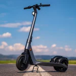 Si piensas comprarte un patinete eléctrico vas a tener que sumar 30 euros más a tu presupuesto por esta obligación