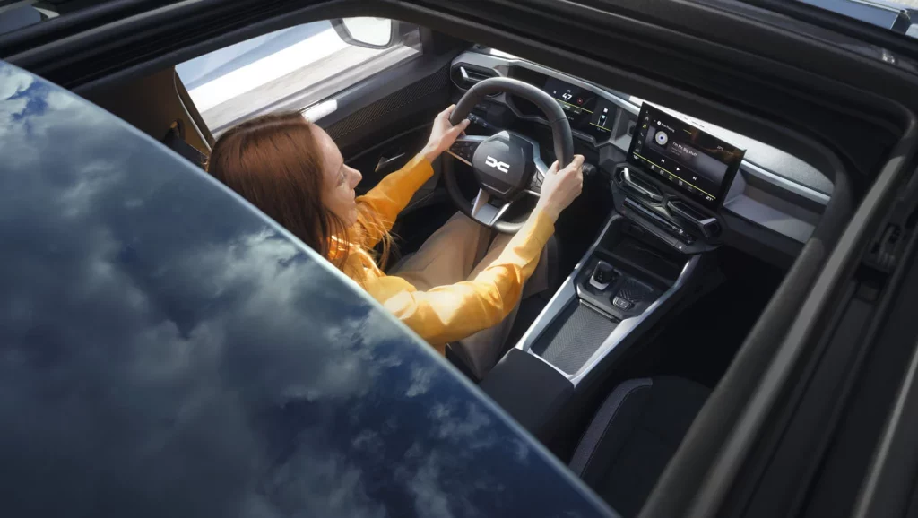 DACIA BIGSTER G HYBRID 155 4X4 7 Motor16