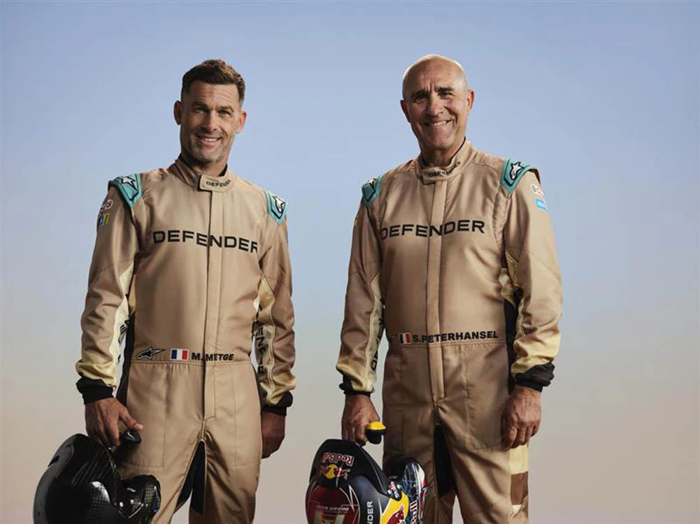 DEFENDER DAKAR D7X R 5 Motor16