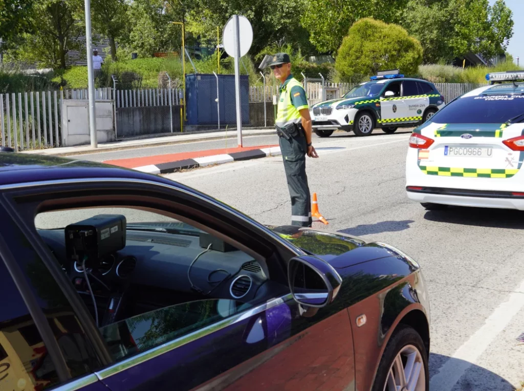 DGT Guardia Civil Motor16