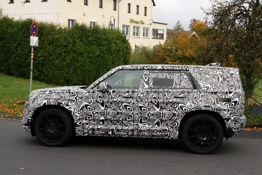 El Defender 80 (o ‘Baby Defender') cada vez está más cerca 12 Motor16 Defender 80 11 Motor16