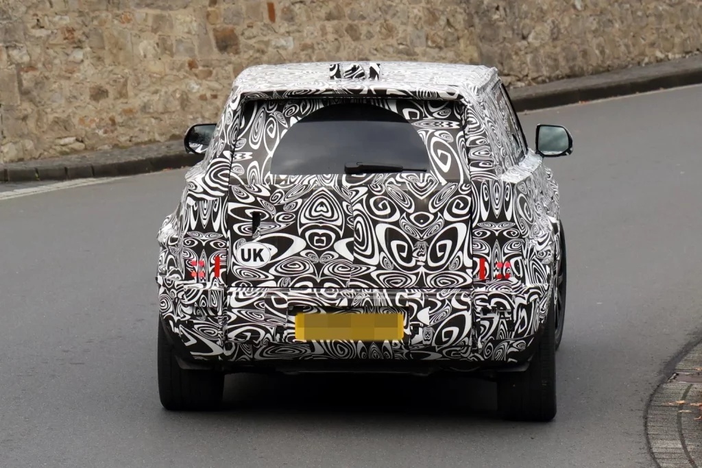 El Defender 80 (o ‘Baby Defender') cada vez está más cerca 20 Motor16 Defender 80 20 Motor16