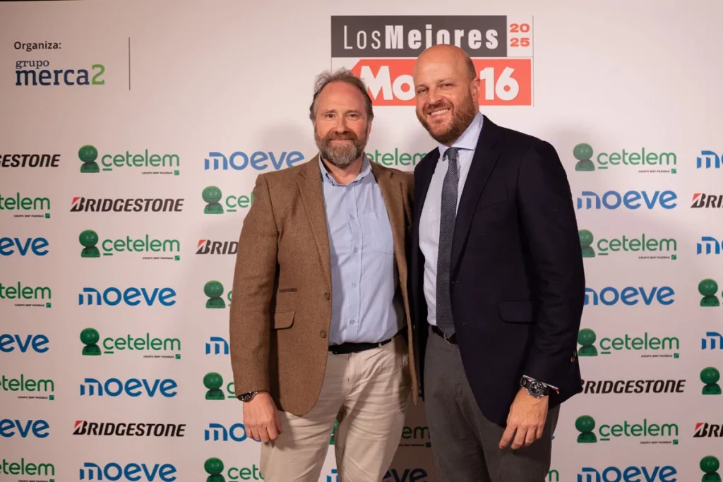 Diego Rodriguez de Volvo junto a Sergio Herraez. Premios Motor 16 081 Motor16