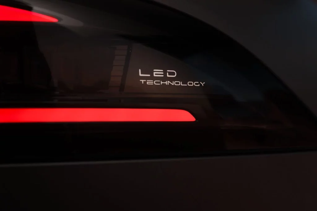 Nuevo EBRO s900 PHEV 4x4: Un peldaño más 36 Motor16 EBRO s900 PHEV 33 Motor16