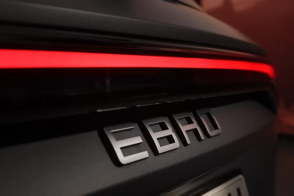 Nuevo EBRO s900 PHEV 4x4: Un peldaño más 37 Motor16 EBRO s900 PHEV 34 Motor16