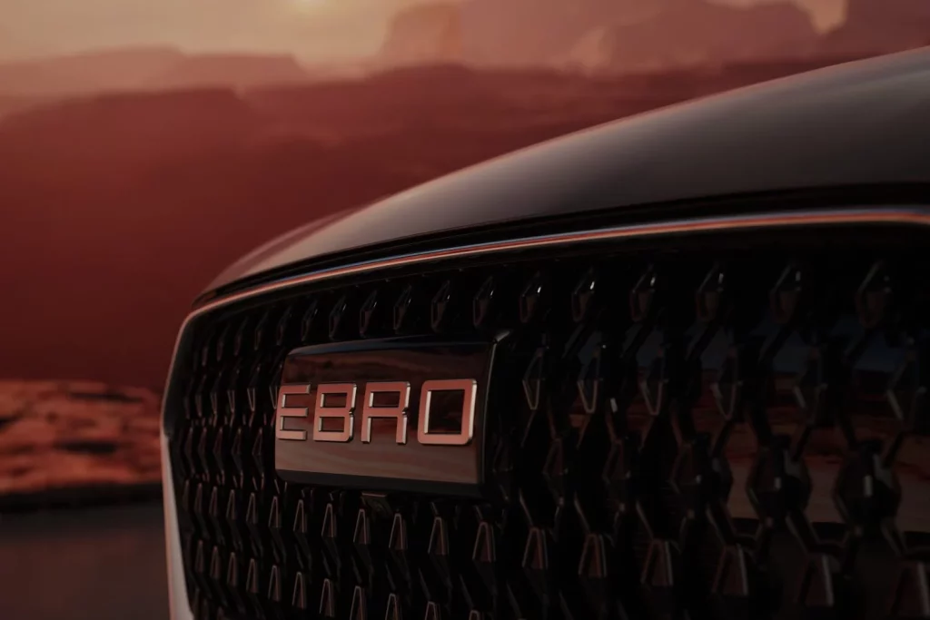 Nuevo EBRO s900 PHEV 4x4: Un peldaño más 44 Motor16 EBRO s900 PHEV 42 Motor16