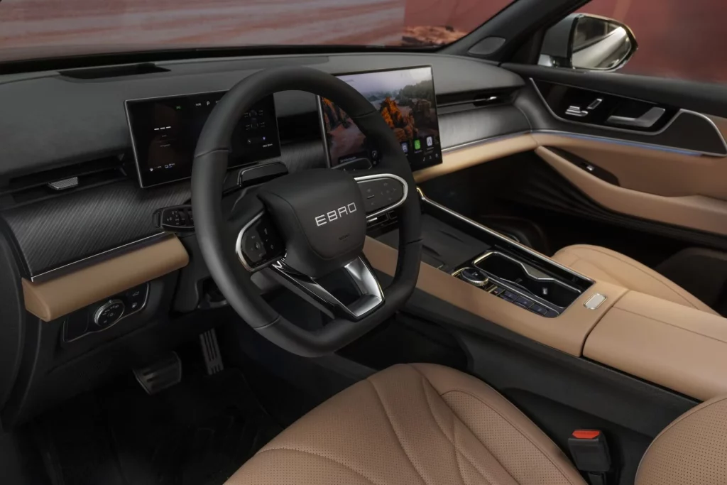 Nuevo EBRO s900 PHEV 4x4: Un peldaño más 51 Motor16 EBRO s900 PHEV 50 Motor16