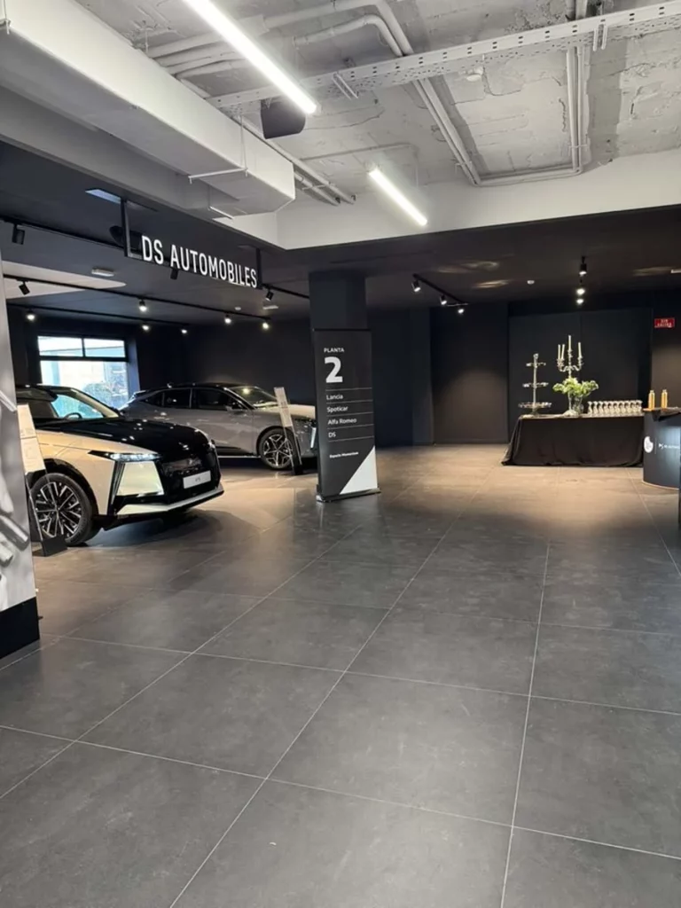 Espacio Momentum: el lugar que reúne 11 marcas de Stellantis sobre el mismo techo 1 Motor16 Espacio Momentum Stellantis6 Motor16