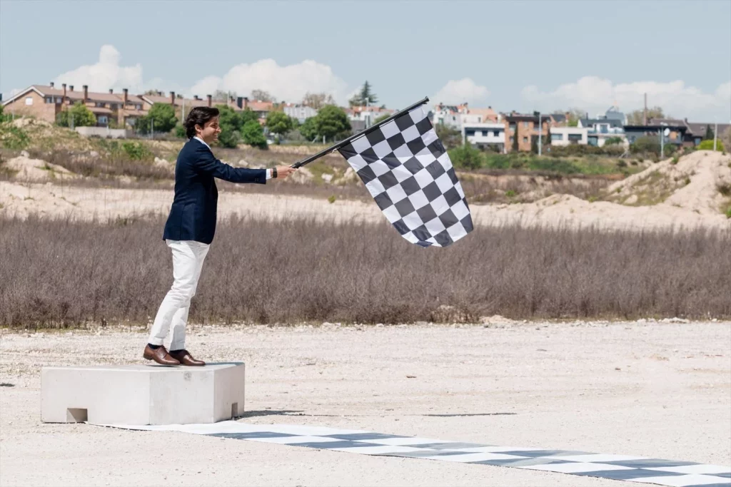 EuropaPress 6675317 piloto fomula carlos sainz presentacion circuito formula madring ifema Motor16