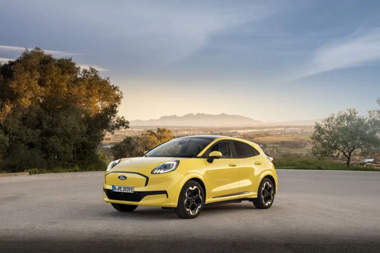 Ford Puma Gen-E 2026: más autonomía y conducción autónoma para seguir triunfando