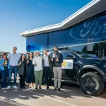 Ford España entrega a la ONG del chef José Andrés 11.800 euros para los afectados por la DANA