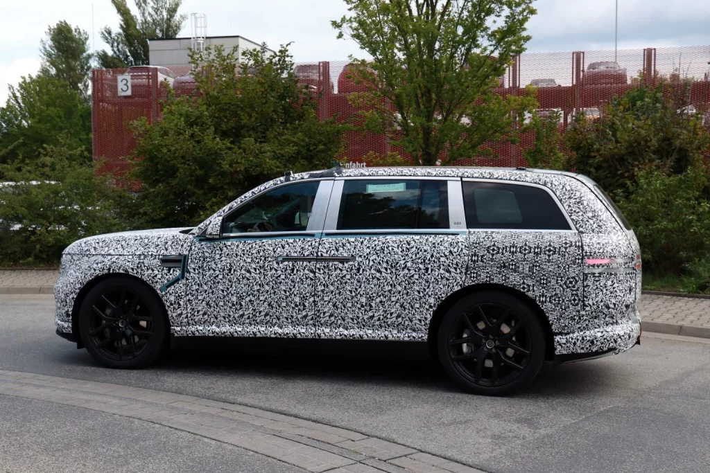 El Genesis GV90 desvela su mayor secreto 13 Motor16 Genesis GV90 EV puertas traseras 12 Motor16