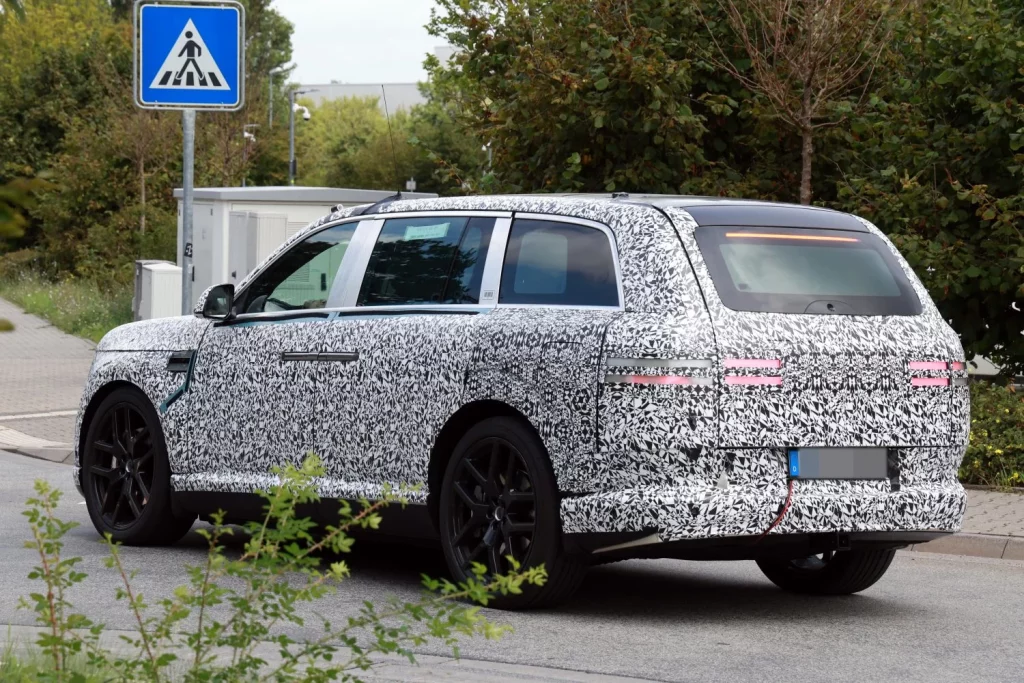 El Genesis GV90 desvela su mayor secreto 18 Motor16 Genesis GV90 EV puertas traseras 18 Motor16