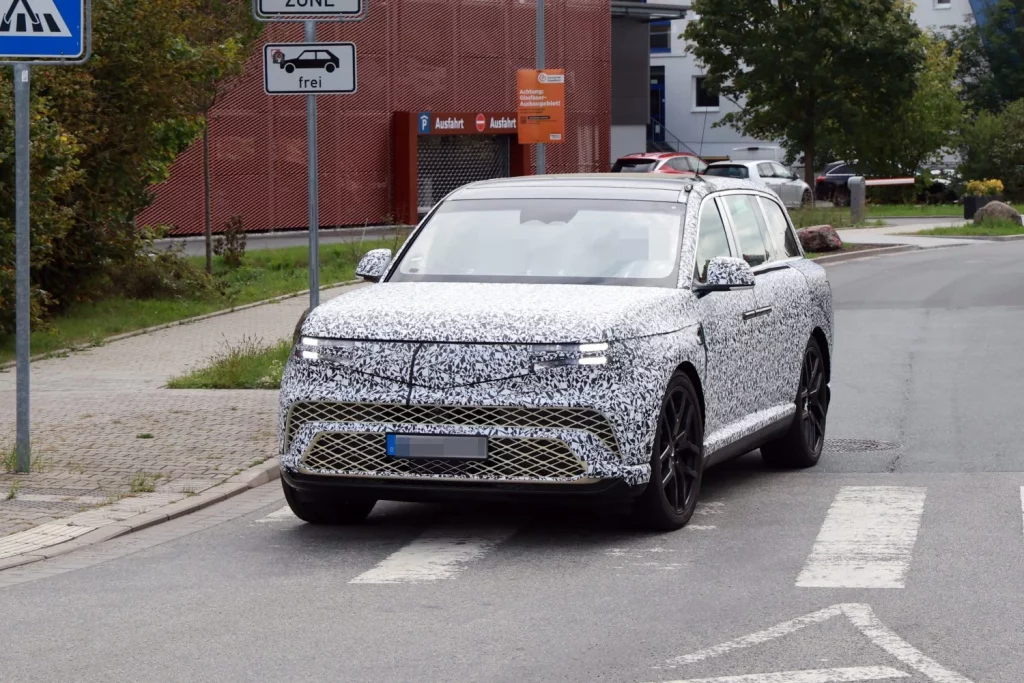 El Genesis GV90 desvela su mayor secreto 4 Motor16 Genesis GV90 EV puertas traseras 2 Motor16