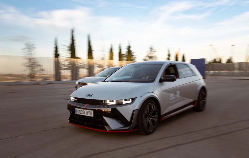 HYUNDAI IONIQ 5 N ATLETICO DE MADRID20 Motor16