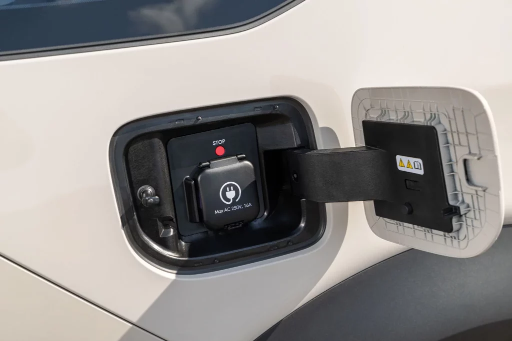 El nuevo Hyundai Nexo redefine la movilidad de hidrógeno con tecnología de vanguardia 15 Motor16 HYUNDAI NEXO 11 Motor16