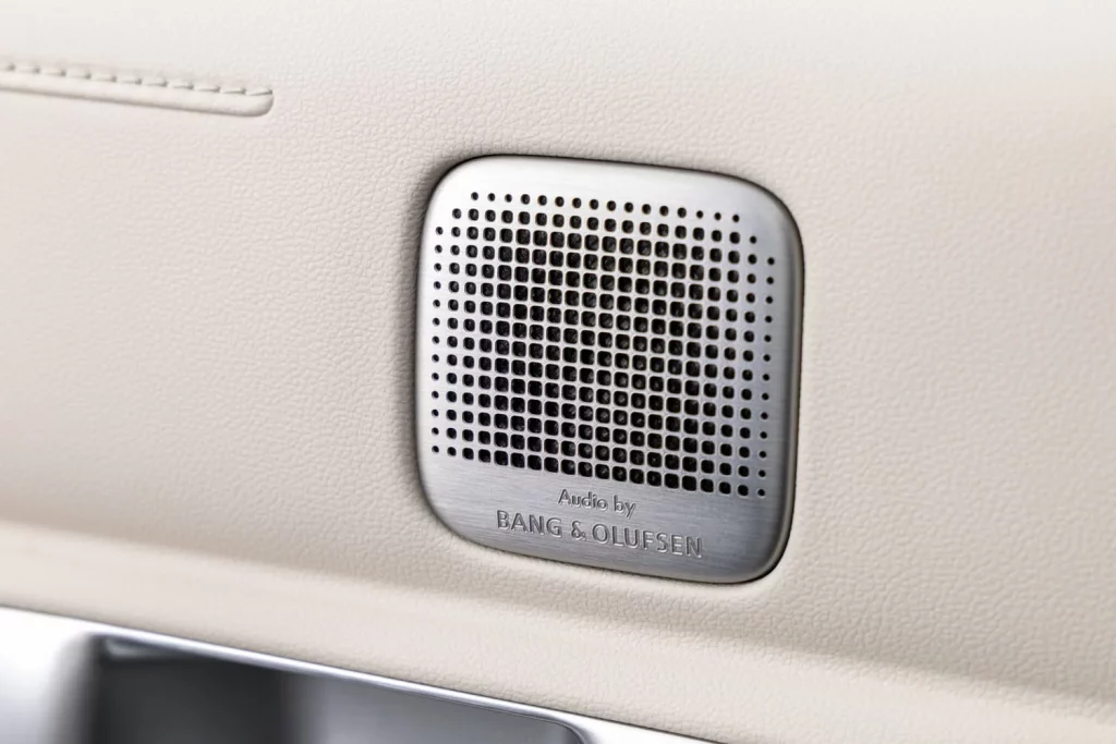 El nuevo Hyundai Nexo redefine la movilidad de hidrógeno con tecnología de vanguardia 16 Motor16 HYUNDAI NEXO 12 Motor16