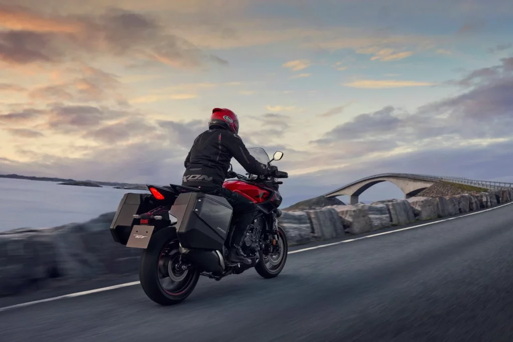 Honda CB1000GT 2026 29 Motor16