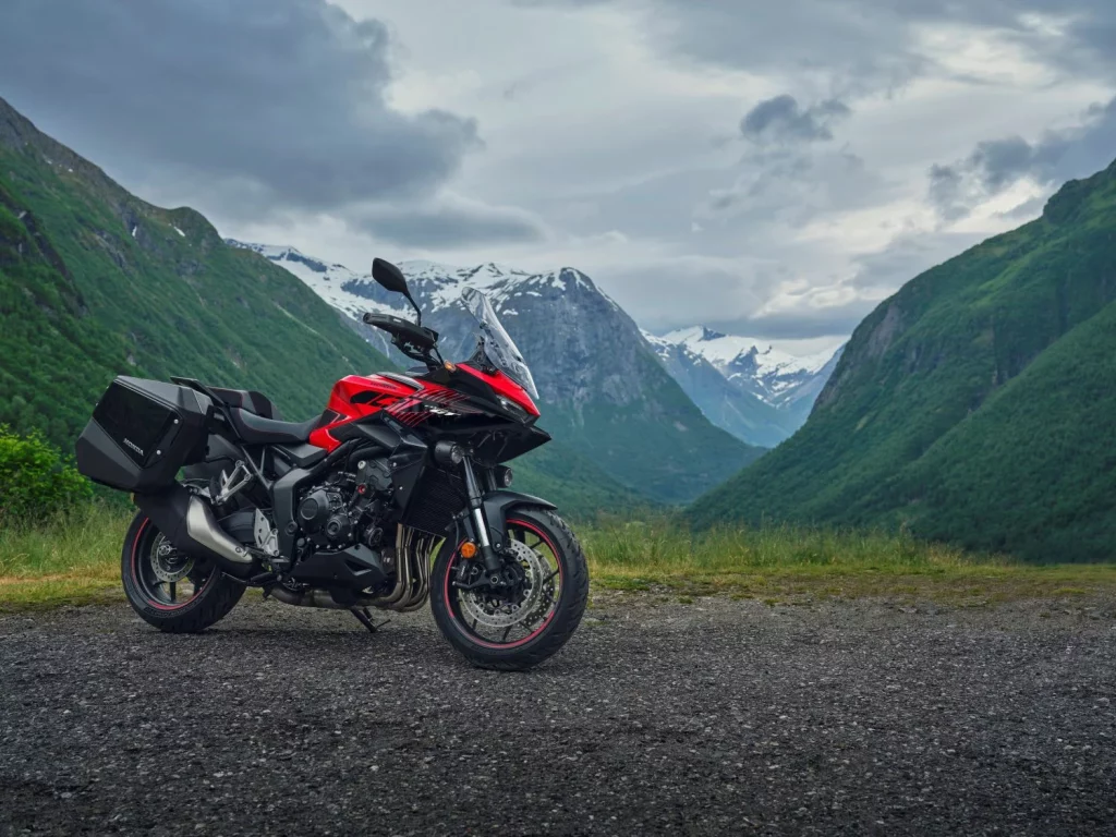 Honda CB1000GT 2026 34 Motor16