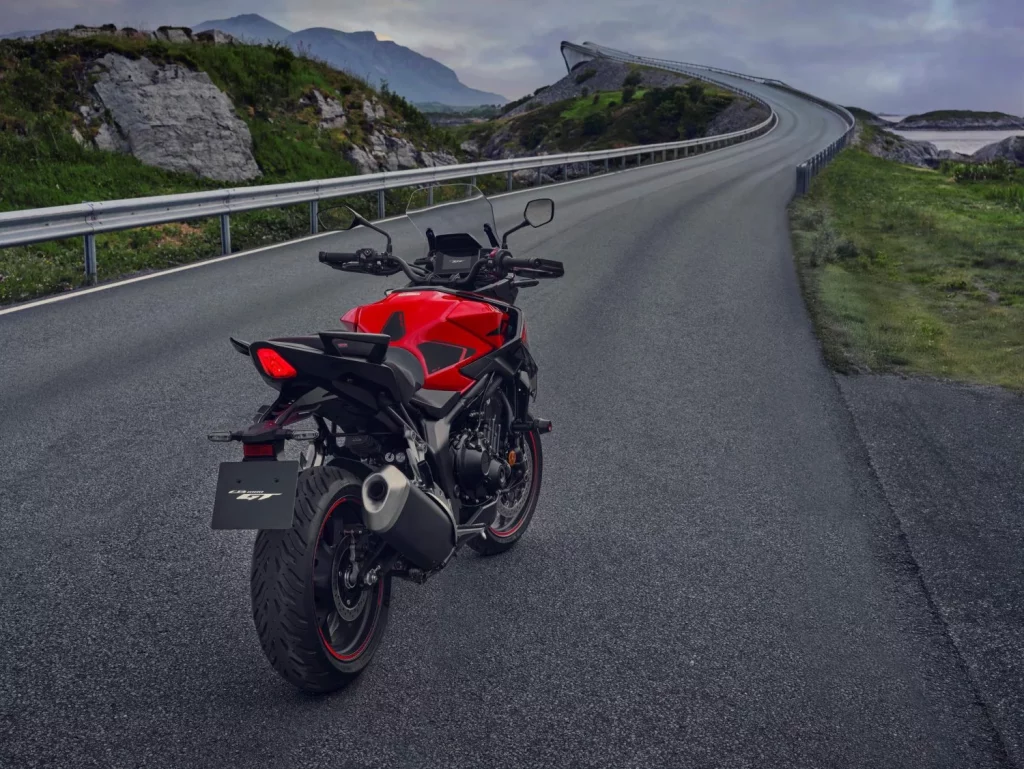 Honda CB1000GT 2026 36 Motor16