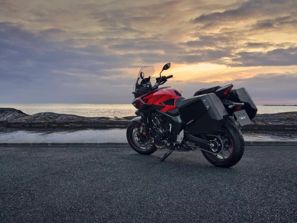 Honda CB1000GT 2026 37 Motor16