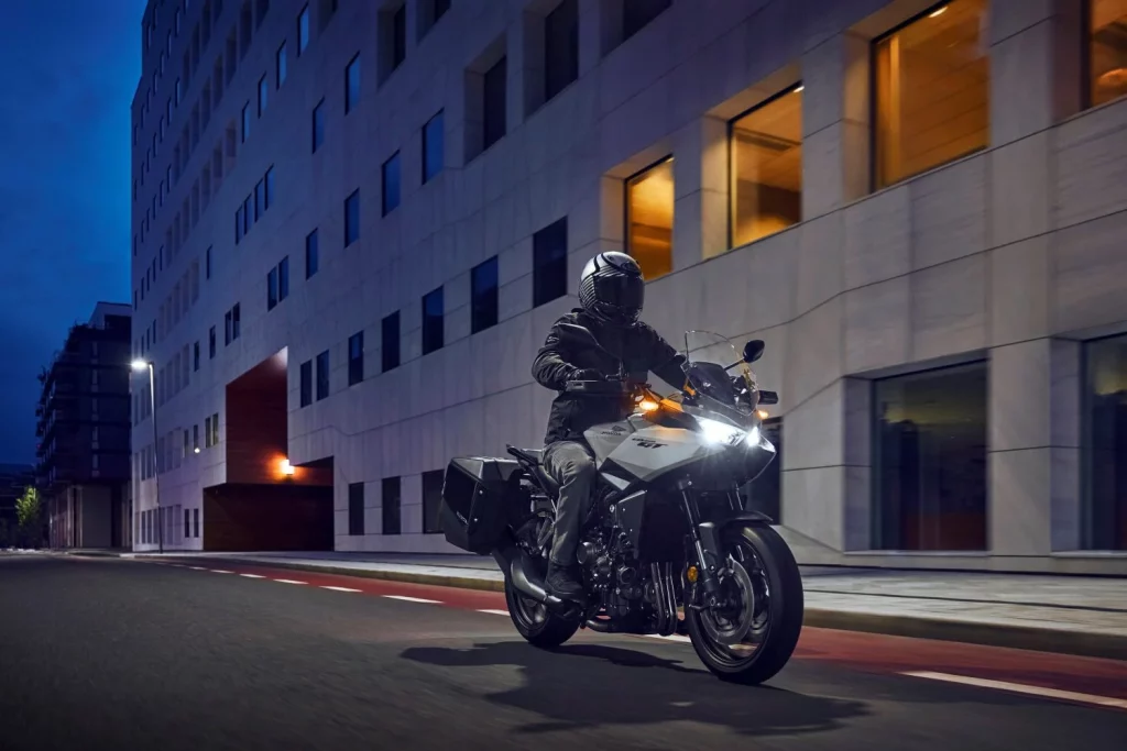 Honda CB1000GT 2026 43 Motor16