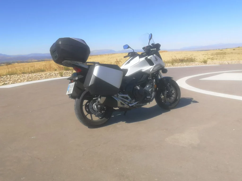 Honda NC750X DCT 2025 (7)