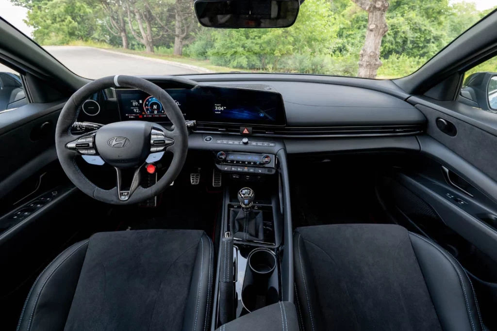 Hyundai Elantra N TCR 2 Motor16