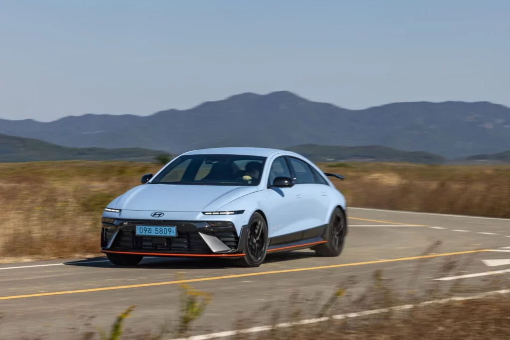 Hyundai IONIQ 6 N Performance Blue Pearl Dynamic 75 Motor16