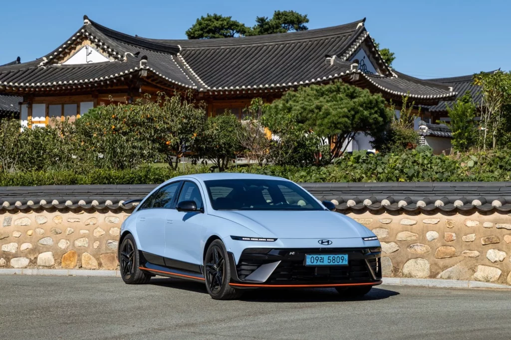 Hyundai IONIQ 6 N Performance Blue Pearl Static 47 Motor16