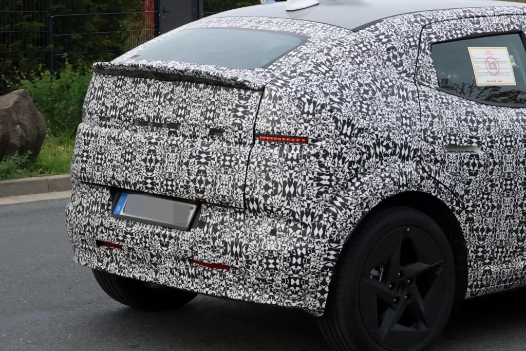 Hyundai Ioniq 3 18 Motor16