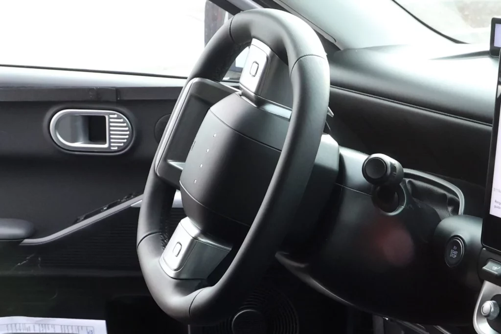 Hyundai Ioniq 3 interior 2 Motor16