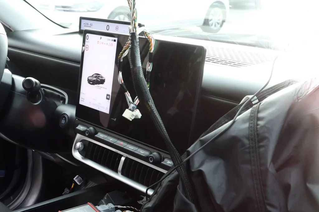 Hyundai Ioniq 3 interior 3 Motor16