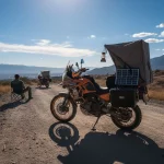 Cuando los vehículos camper han pasado de tener cuatro a dos ruedas: La fiebre por las motos camperizadas traspasa fronteras