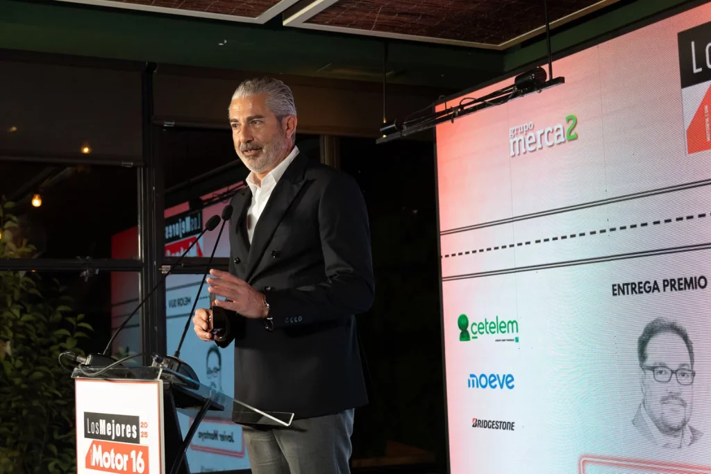 Ignacio González durante el acto del premio al Audi Q3. 