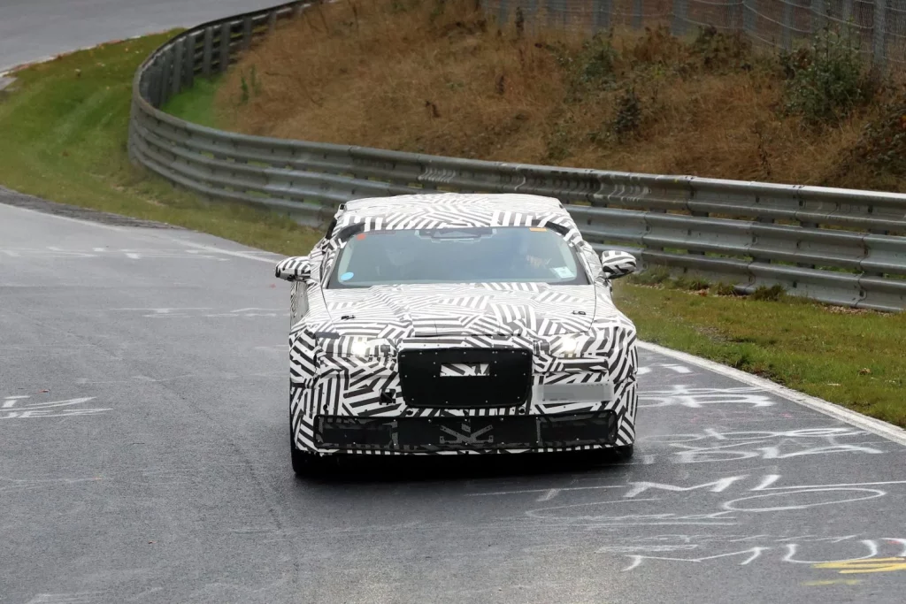 El Jaguar Type 00 se cita con Nürburgring 3 Motor16 Jaguar Type 00 Nurburgring 1 Motor16